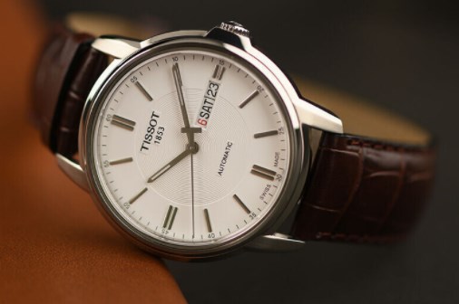 天梭手表在平時(shí)應(yīng)該怎么保養(yǎng)？（手表保養(yǎng)）