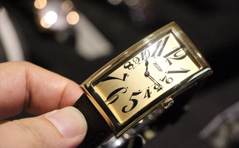 天梭手表全面保養(yǎng)（天梭手表保養(yǎng)方式）