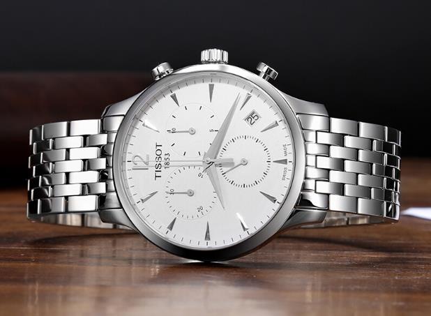 天梭手表出現(xiàn)走時故障的原因(如何識別并解決常見問題)