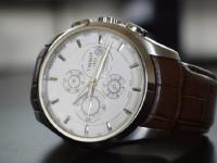 天梭生銹解決方法匯總（保養(yǎng)技巧與日常護(hù)理建議）