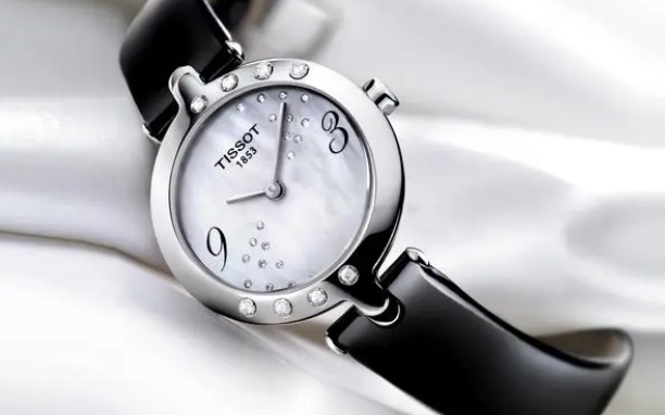 天梭腕表表殼損壞？一文教你專業(yè)修復與預防技巧?。▓D）