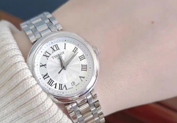 天梭手表劃痕修復(fù)秘籍：一探究竟（圖）