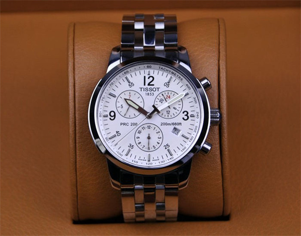 天梭手表表帶掉色是什么原因（圖）